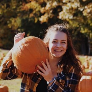 Meet your Posher, Annika
